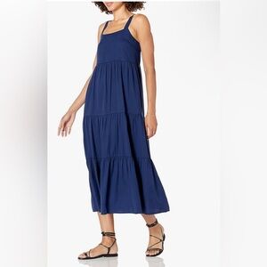 Elegant Navy Tiered Midi Dress
